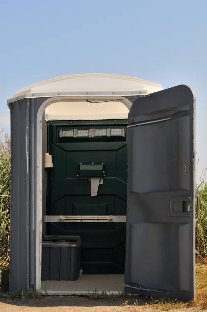 Best Portable restroom trailer rental  in Hillandale, MD